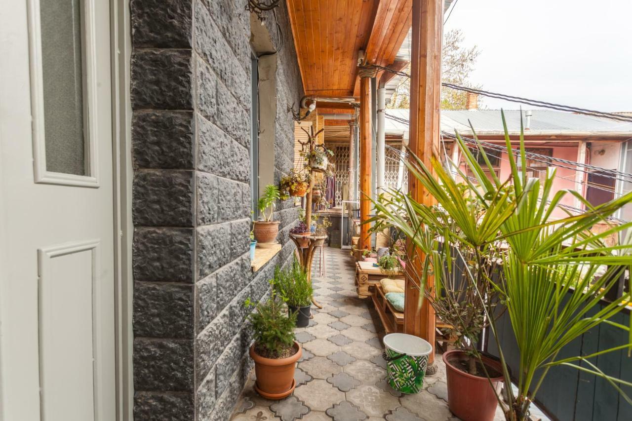 Vagabond B&B Tbilisi ภายนอก รูปภาพ
